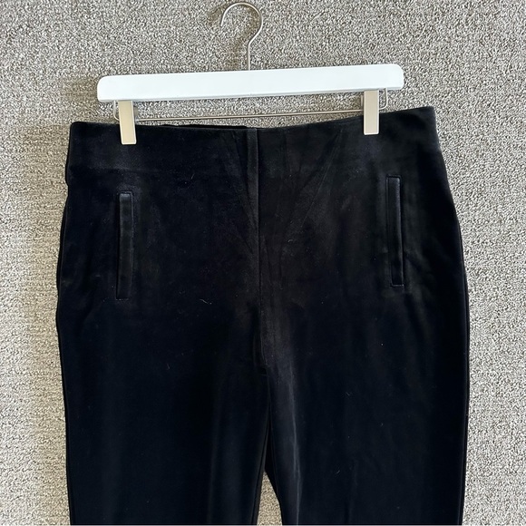 Chico's The Juliet‎ Velveteen Ankle Pants Black size 1.5/10 The Ultimate Fit NWT - Picture 3 of 8